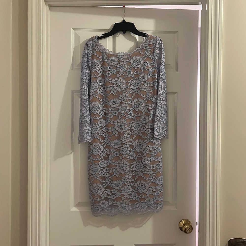 Lilac laced long sleeve mid length dress